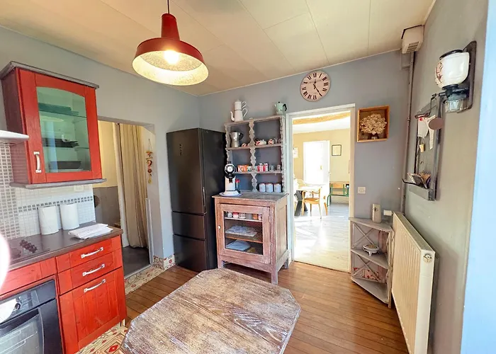 Apartment Maison Familiale Avec Jardin Pont-Sainte-Maxence